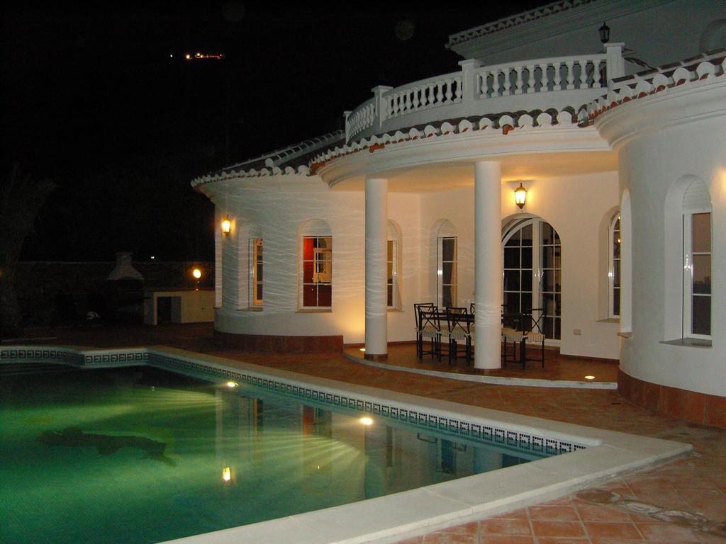 Sayalonga Villa El Ancla الغرفة الصورة